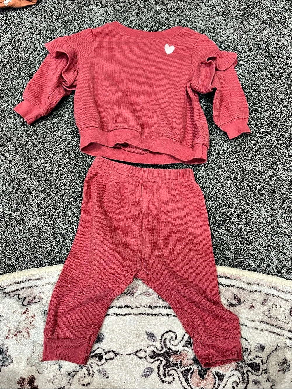 Cat & Jack Ruffle Sleeve Set in Pink Baby 3-6M Like New